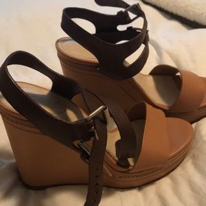 Chloé Wedges